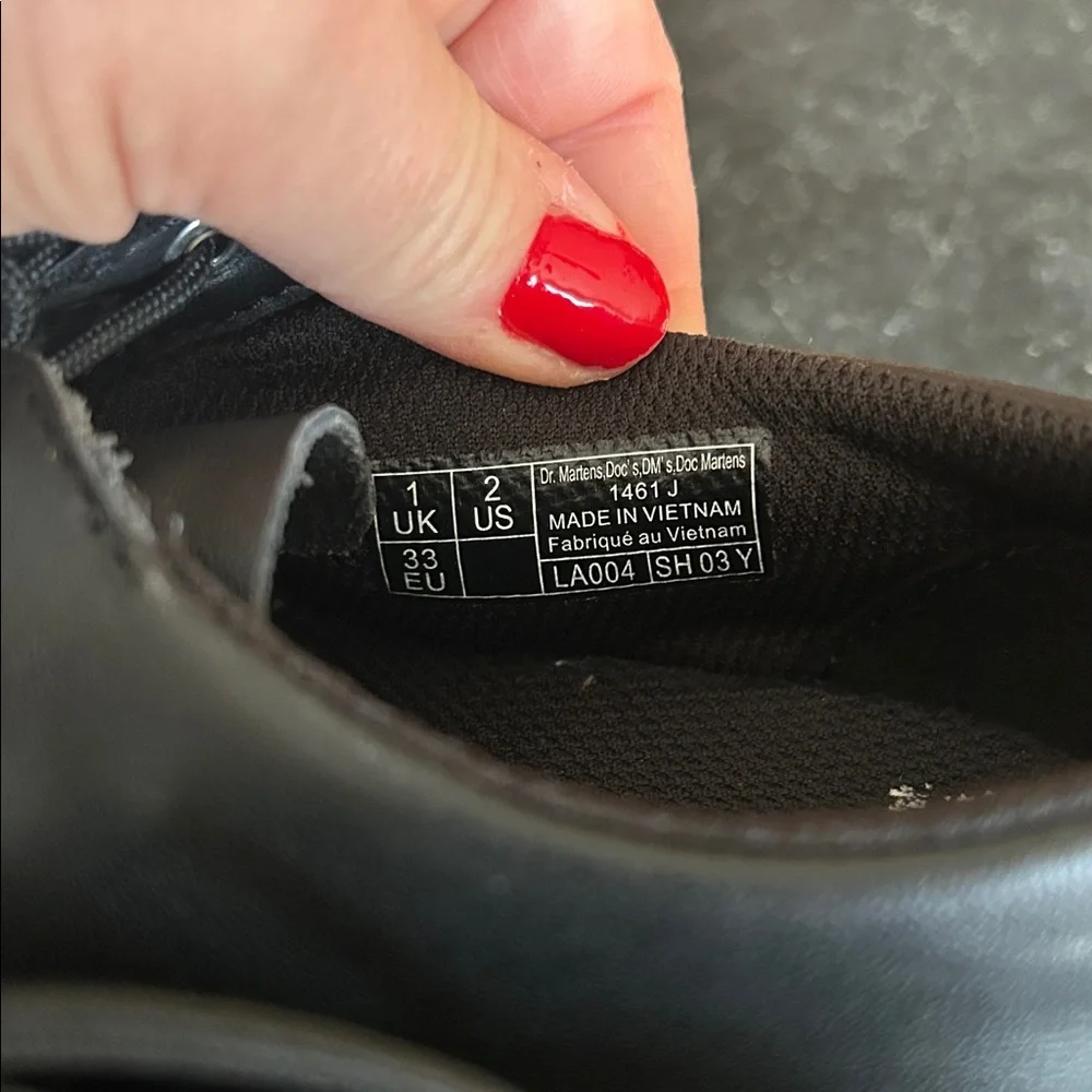 Dr. Martens 1461 J Black Leather Shoes Oxfords youth kids Unisex Size‎ 2